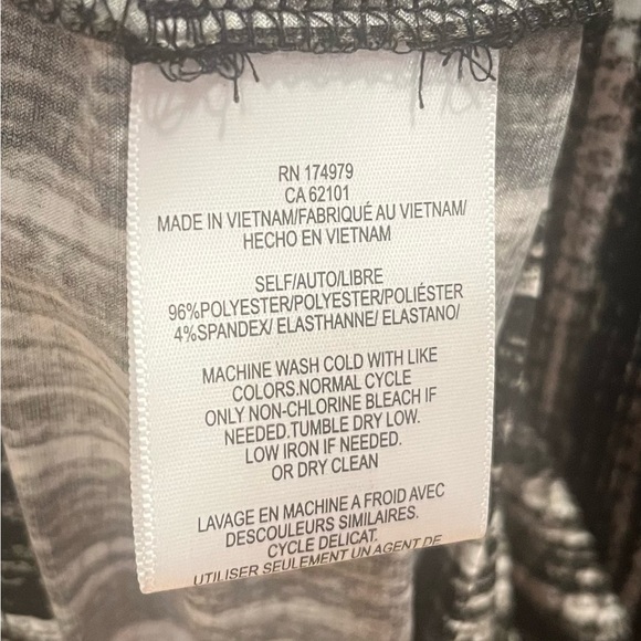 BCBGMAXAZRIA Striped Dress 3/4 Size XS - Picture 6 of 6